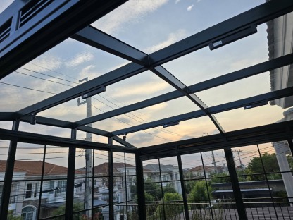 ช่างติดตั้งหลังคา Skylight กระจก - ช่างติดตั้งกระจกอลูมิเนียมบางแค - ช่างหมีกระจกอลูมิเนียม